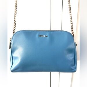 FURLA Blue Leather 2-Way Crossbody Clutch Champagne Chain Double Zip